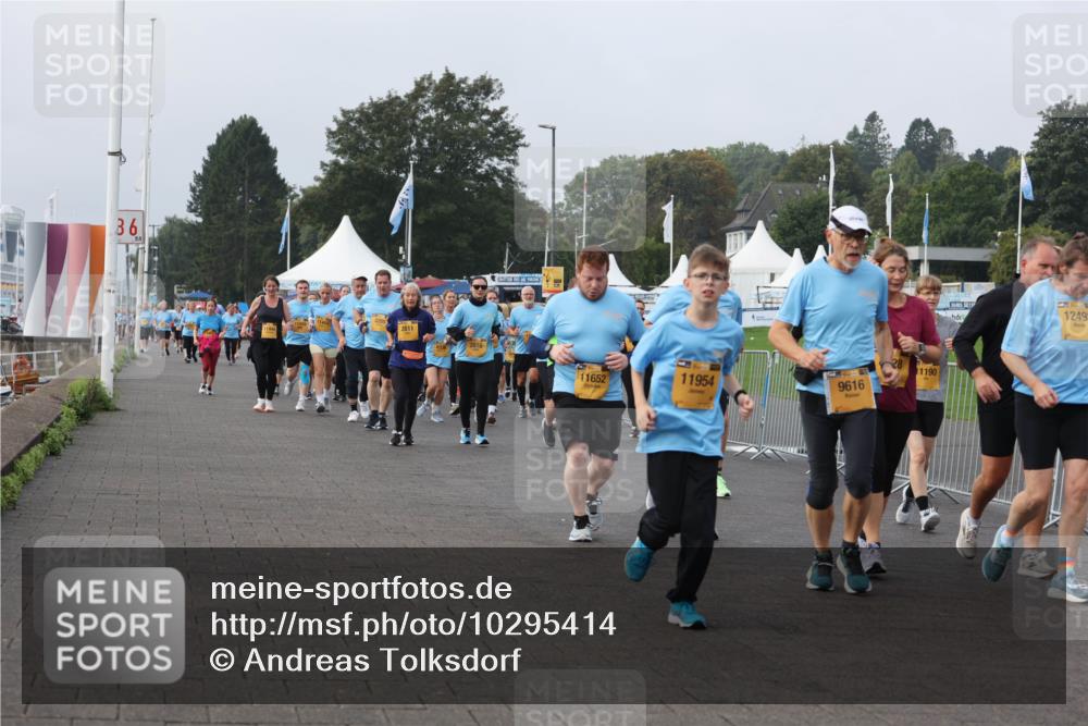 13.09.2026 - Kiel Lauf Andreas Tolksdorf http://msf.ph/oto/10295414 13.09.2026 09:29:18 Kiellinie 36, 2816, 11652, 11954, 9616, 1190, 1249 meine-sportfotos.de