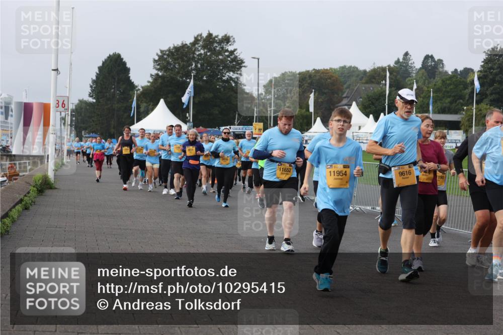 13.09.2026 - Kiel Lauf Andreas Tolksdorf http://msf.ph/oto/10295415 13.09.2026 09:29:18 Kiellinie 36, 2811, 2816, 11652, 1, 39, 11954, 4, 39, 9616, 190 meine-sportfotos.de