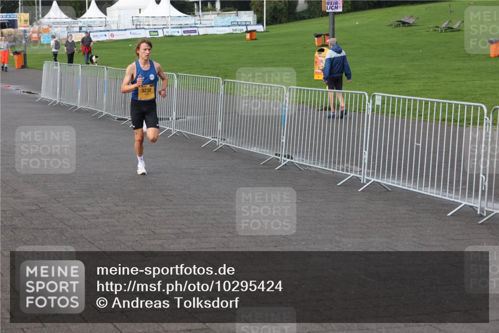 13.09.2026 - Kiel Lauf Andreas Tolksdorf http://msf.ph/oto/10295424 13.09.2026 09:20:20 Kiellinie 3232 meine-sportfotos.de