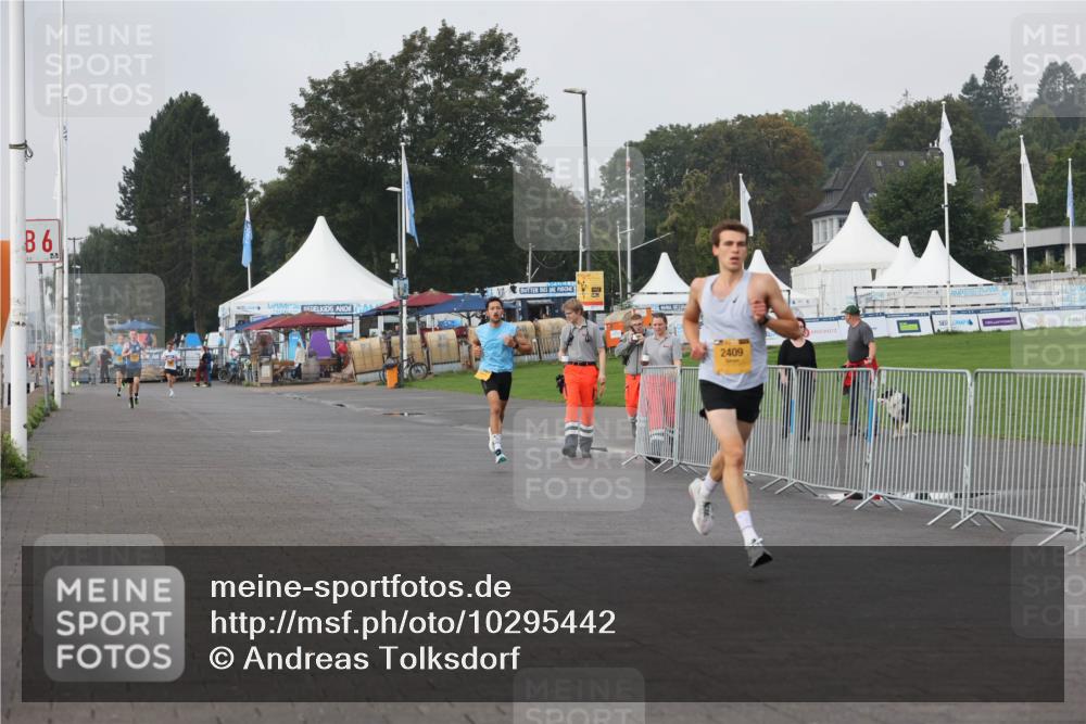 13.09.2026 - Kiel Lauf Andreas Tolksdorf http://msf.ph/oto/10295442 13.09.2026 09:20:39 Kiellinie 6, 2409 meine-sportfotos.de