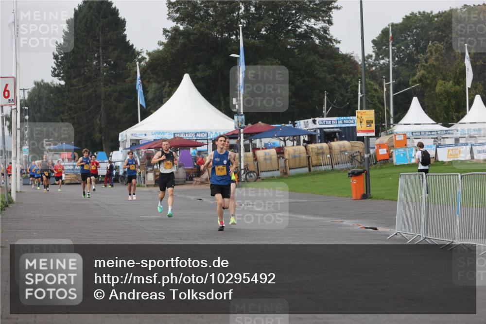 13.09.2026 - Kiel Lauf Andreas Tolksdorf http://msf.ph/oto/10295492 13.09.2026 09:20:59 Kiellinie 6, 160, 7743, 2162 meine-sportfotos.de