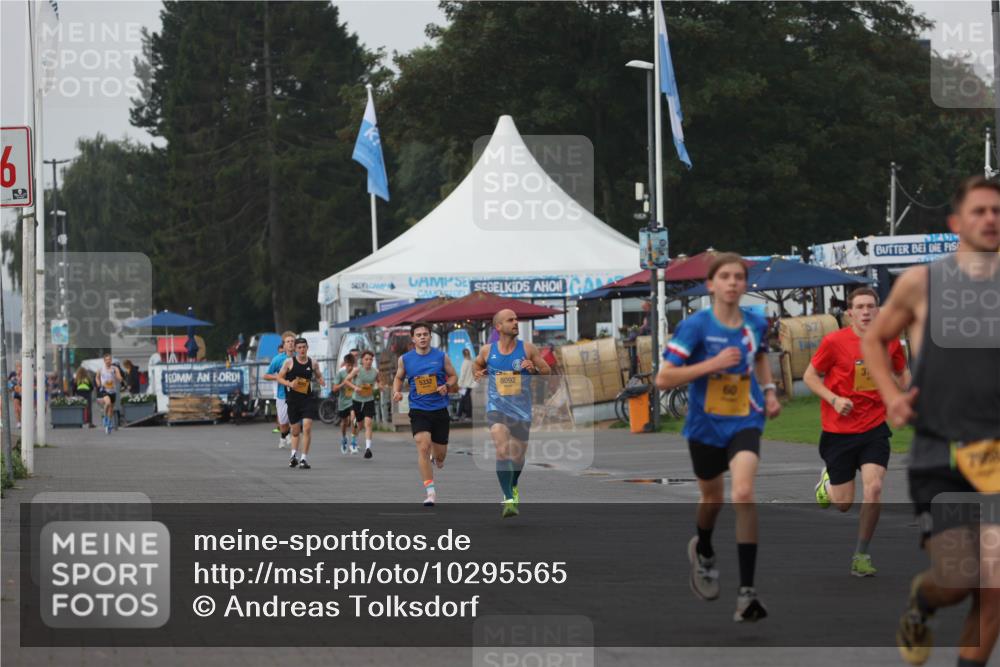 13.09.2026 - Kiel Lauf Andreas Tolksdorf http://msf.ph/oto/10295565 13.09.2026 09:21:15 Kiellinie 6, 160, 7502, 8092 meine-sportfotos.de