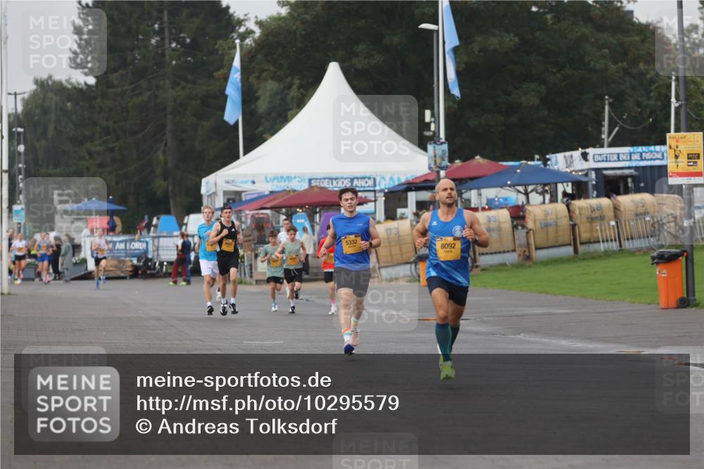 13.09.2026 - Kiel Lauf Andreas Tolksdorf http://msf.ph/oto/10295579 13.09.2026 09:21:18 Kiellinie 5332, 8092 meine-sportfotos.de