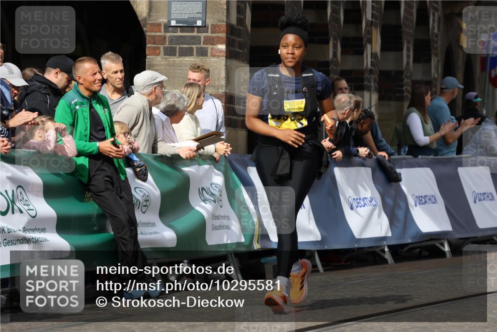 13.09.2026 - 21. swb-Marathon Bremen Strokosch-Dieckow http://msf.ph/oto/10295581 13.09.2026 11:25:24 Ziel 10732, 12471 meine-sportfotos.de