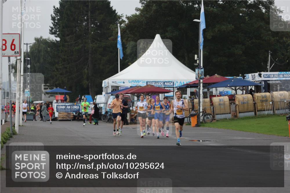 13.09.2026 - Kiel Lauf Andreas Tolksdorf http://msf.ph/oto/10295624 13.09.2026 09:21:33 Kiellinie 6, 160, 11791, 10069, 33 meine-sportfotos.de