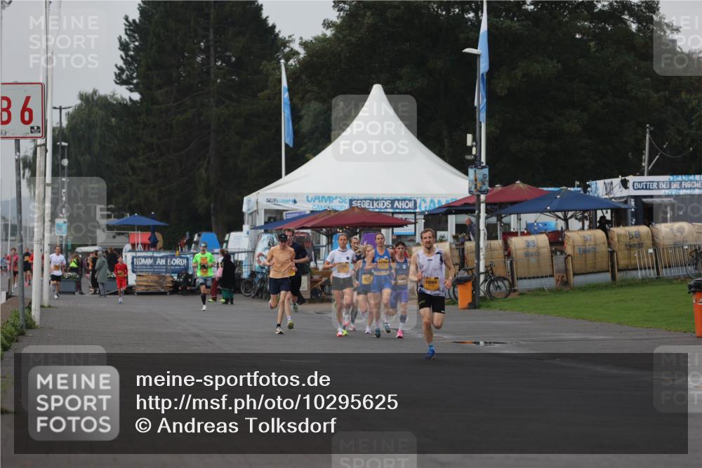 13.09.2026 - Kiel Lauf Andreas Tolksdorf http://msf.ph/oto/10295625 13.09.2026 09:21:34 Kiellinie 6, 160, 11791, 10069 meine-sportfotos.de