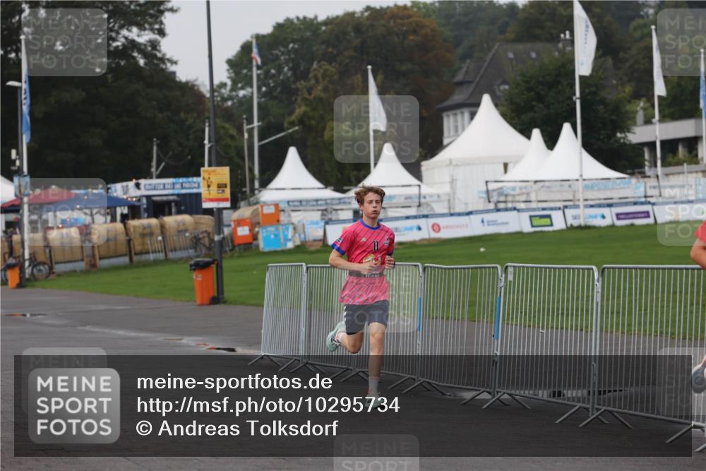 13.09.2026 - Kiel Lauf Andreas Tolksdorf http://msf.ph/oto/10295734 13.09.2026 09:22:03 Kiellinie 1410 meine-sportfotos.de