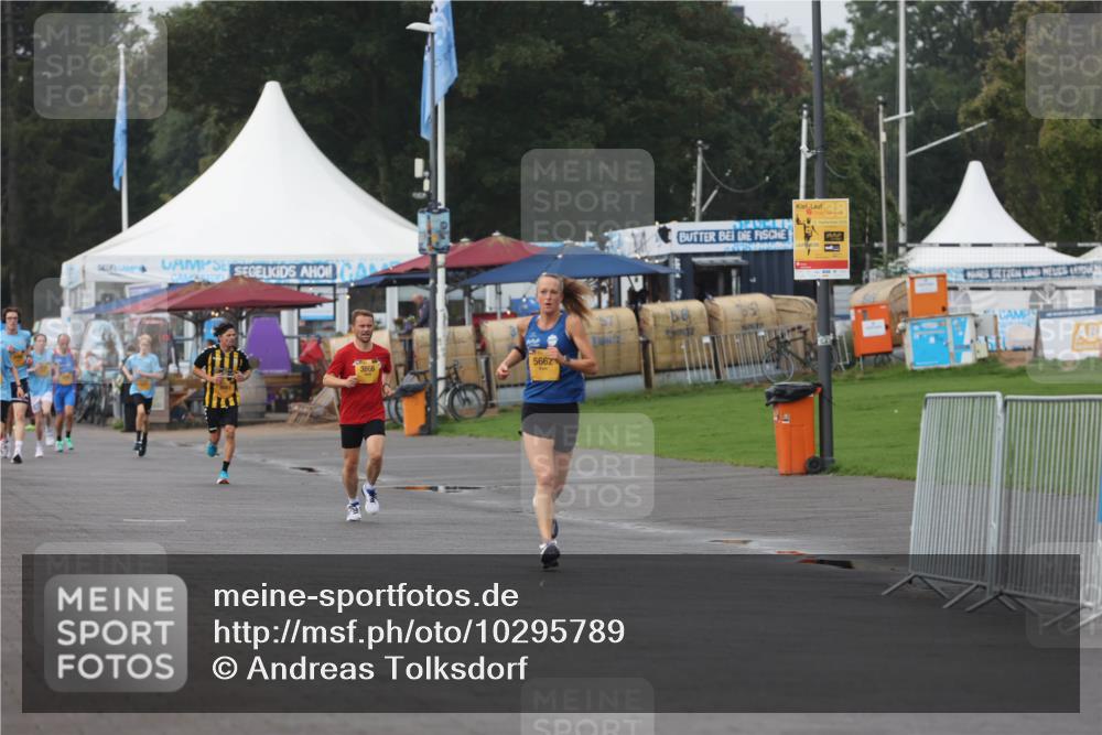 13.09.2026 - Kiel Lauf Andreas Tolksdorf http://msf.ph/oto/10295789 13.09.2026 09:22:27 Kiellinie 5662 meine-sportfotos.de