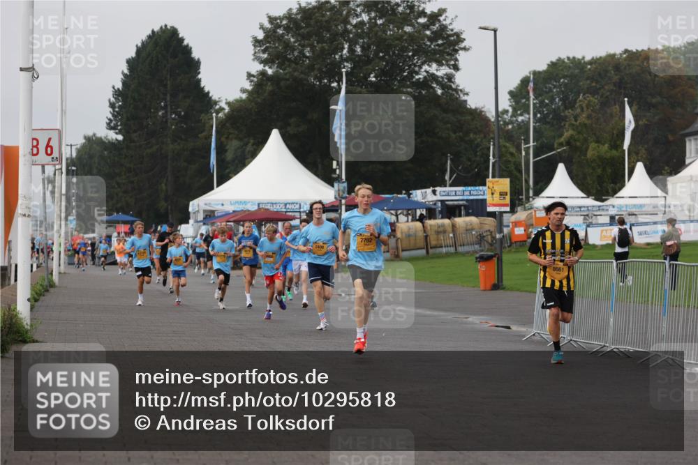 13.09.2026 - Kiel Lauf Andreas Tolksdorf http://msf.ph/oto/10295818 13.09.2026 09:22:37 Kiellinie 6, 1900, 7782, 8661 meine-sportfotos.de