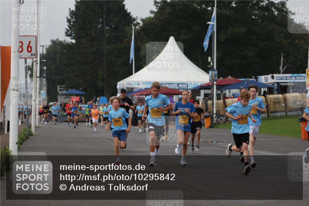 13.09.2026 - Kiel Lauf Andreas Tolksdorf http://msf.ph/oto/10295842 13.09.2026 09:22:41 Kiellinie 86, 8658, 12726, 4975, 5242, 0778 meine-sportfotos.de