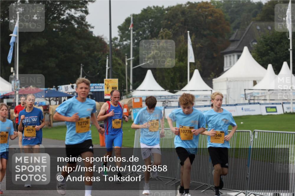 13.09.2026 - Kiel Lauf Andreas Tolksdorf http://msf.ph/oto/10295858 13.09.2026 09:22:44 Kiellinie 8658, 2024, 25, 4975, 12726, 1806, 4737, 10778, 546 meine-sportfotos.de