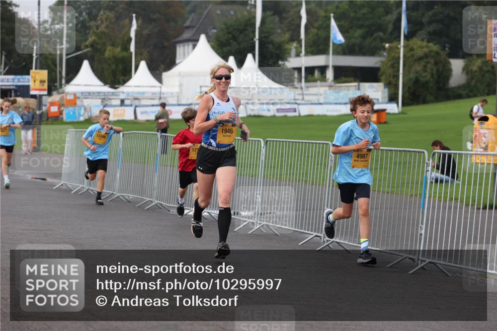 13.09.2026 - Kiel Lauf Andreas Tolksdorf http://msf.ph/oto/10295997 13.09.2026 09:23:18 Kiellinie 12496, 121, 39, 1946, 4987 meine-sportfotos.de