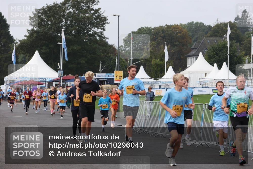 13.09.2026 - Kiel Lauf Andreas Tolksdorf http://msf.ph/oto/10296043 13.09.2026 09:23:24 Kiellinie 10656, 5534, 9825, 0415, 10690, 3315, 5398 meine-sportfotos.de