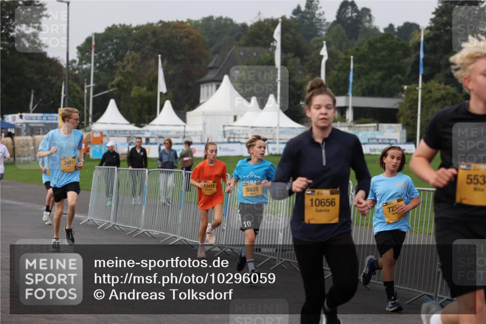 13.09.2026 - Kiel Lauf Andreas Tolksdorf http://msf.ph/oto/10296059 13.09.2026 09:23:28 Kiellinie 3481, 10415, 10, 9825, 10656, 39, 723, 553 meine-sportfotos.de
