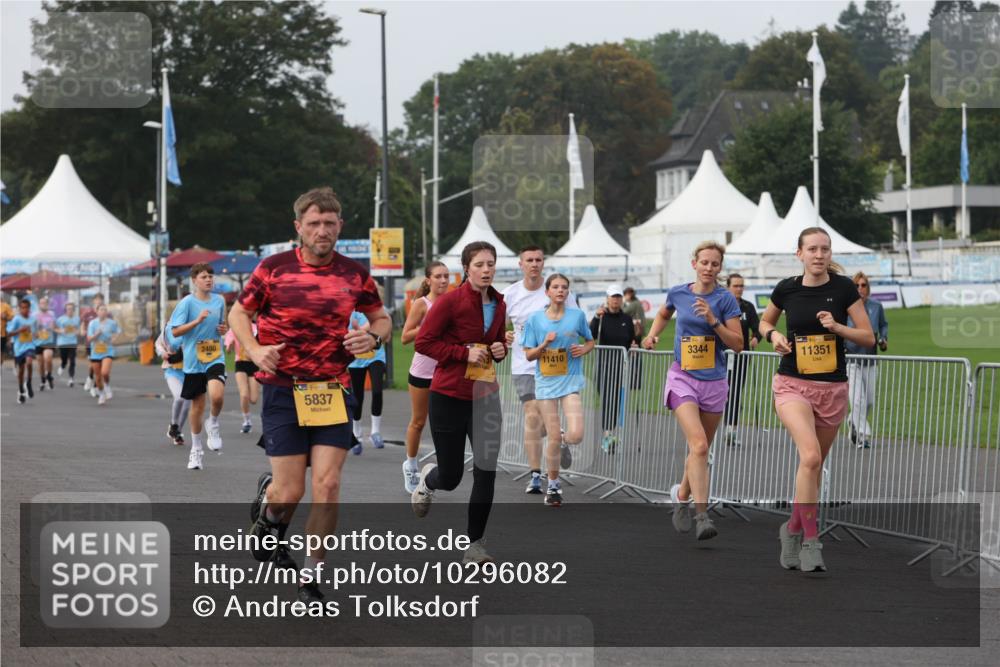 13.09.2026 - Kiel Lauf Andreas Tolksdorf http://msf.ph/oto/10296082 13.09.2026 09:23:34 Kiellinie 2480, 5837, 11410, 3344, 11351 meine-sportfotos.de