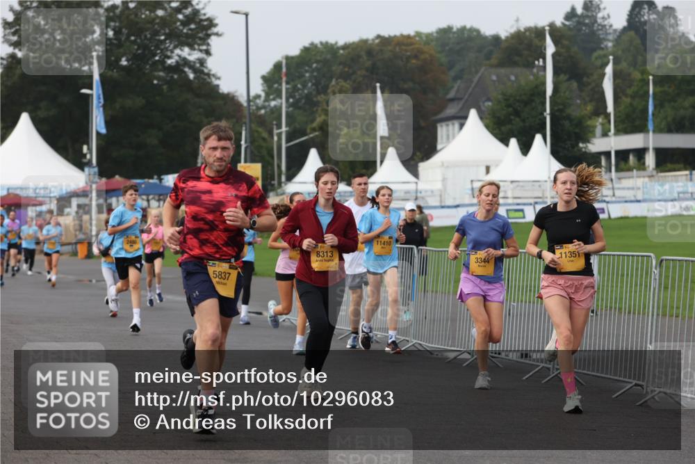 13.09.2026 - Kiel Lauf Andreas Tolksdorf http://msf.ph/oto/10296083 13.09.2026 09:23:34 Kiellinie 2480, 39, 5837, 8313, 11410, 3344, 11351 meine-sportfotos.de