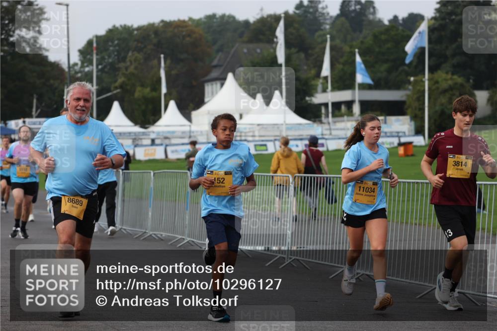 13.09.2026 - Kiel Lauf Andreas Tolksdorf http://msf.ph/oto/10296127 13.09.2026 09:23:47 Kiellinie 9110, 8689, 48, 152, 39, 11034, 13, 3814 meine-sportfotos.de