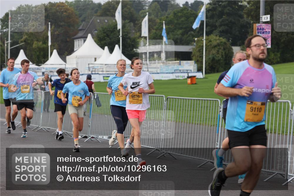 13.09.2026 - Kiel Lauf Andreas Tolksdorf http://msf.ph/oto/10296163 13.09.2026 09:23:53 Kiellinie 12682, 38, 39, 11792, 2125, 9838, 9110 meine-sportfotos.de
