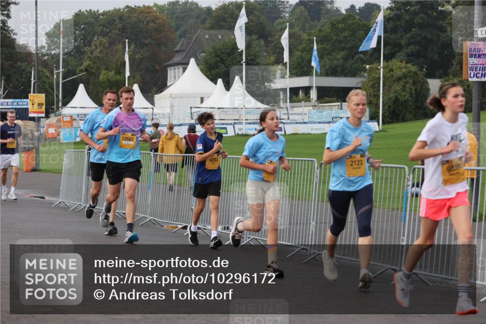 13.09.2026 - Kiel Lauf Andreas Tolksdorf http://msf.ph/oto/10296172 13.09.2026 09:23:54 Kiellinie 12682, 4283, 2123, 9838, 15, 28, 2026 meine-sportfotos.de