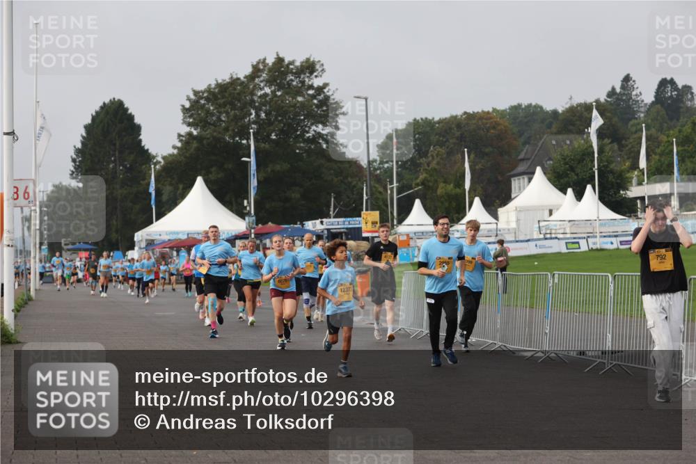 13.09.2026 - Kiel Lauf Andreas Tolksdorf http://msf.ph/oto/10296398 13.09.2026 09:24:35 Kiellinie 86, 6075, 12373, 792 meine-sportfotos.de