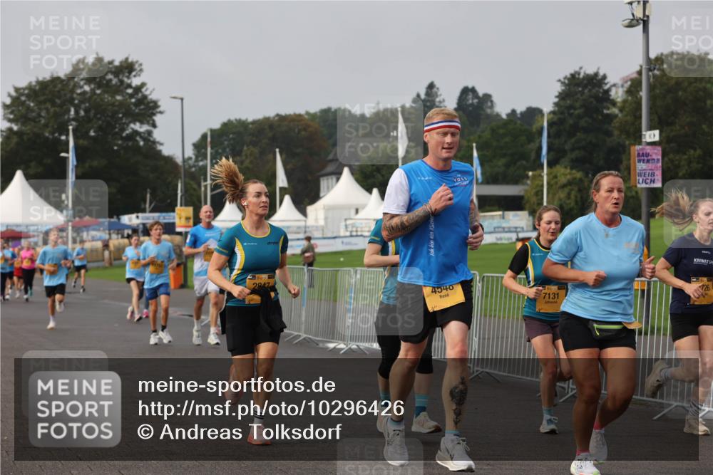 13.09.2026 - Kiel Lauf Andreas Tolksdorf http://msf.ph/oto/10296426 13.09.2026 09:24:44 Kiellinie 4, 3, 2847, 4540, 7131 meine-sportfotos.de