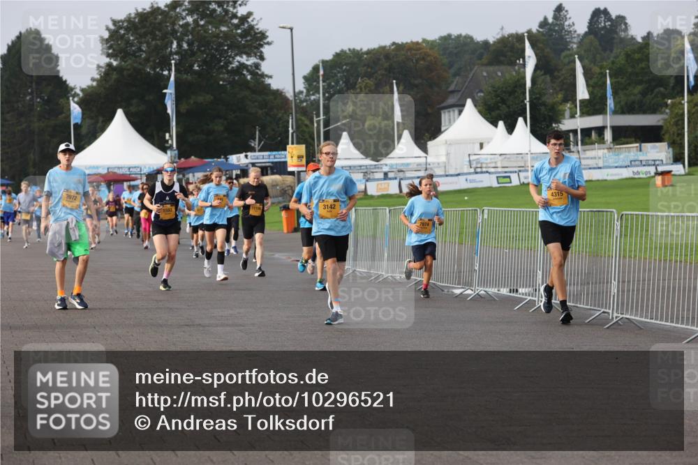13.09.2026 - Kiel Lauf Andreas Tolksdorf http://msf.ph/oto/10296521 13.09.2026 09:24:59 Kiellinie 3972, 1593, 11106, 3142, 4315 meine-sportfotos.de