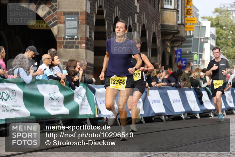 13.09.2026 - 21. swb-Marathon Bremen Strokosch-Dieckow http://msf.ph/oto/10296540 13.09.2026 10:48:10 Ziel 10172, 10210, 10393, 10592, 10860, 11018, 11360, 11634, 11735, 11894, 12077, 12278, 12487, 12547, 12558, 10316, 10421, 10638, 11135, 11241, 11683, 11781, 11815, 12259 meine-sportfotos.de