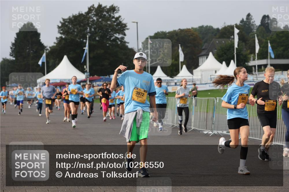 13.09.2026 - Kiel Lauf Andreas Tolksdorf http://msf.ph/oto/10296550 13.09.2026 09:25:05 Kiellinie 38, 3972, 445, 11106 meine-sportfotos.de