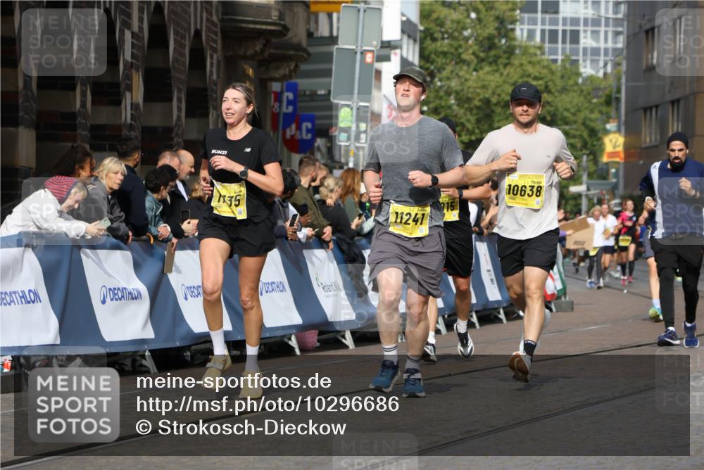 13.09.2026 - 21. swb-Marathon Bremen Strokosch-Dieckow http://msf.ph/oto/10296686 13.09.2026 10:48:24 Ziel 10142, 10316, 10329, 11058, 11193, 11360, 11735, 11781, 12278, 12354, 12487, 13620, 10231, 10269, 10426, 10489, 10538, 10770, 10814, 10917, 10993, 11196, 11372, 11582, 11611, 11837, 13570 meine-sportfotos.de