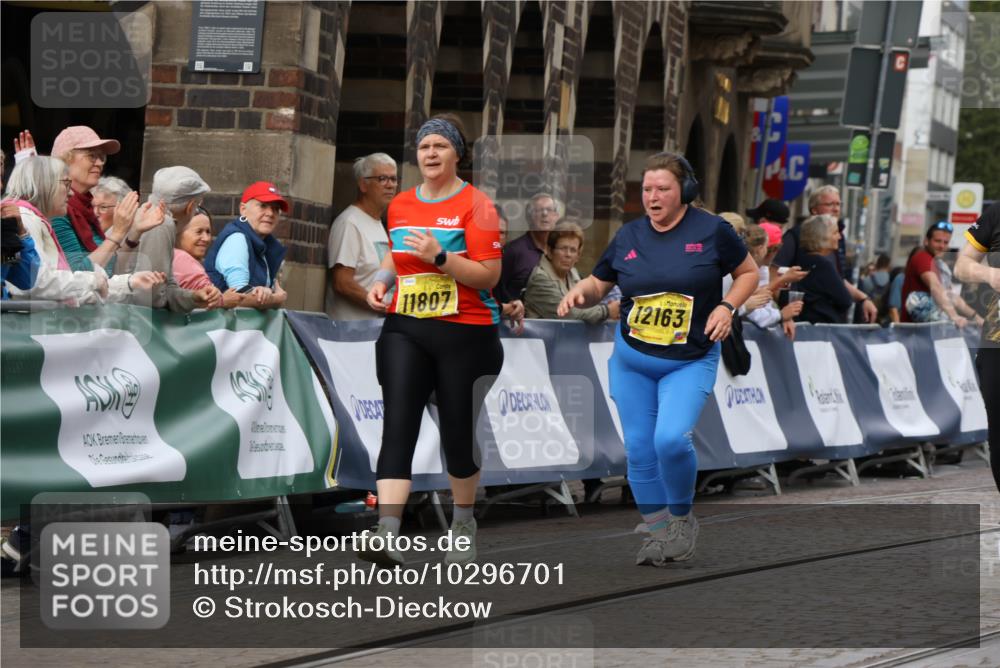 13.09.2026 - 21. swb-Marathon Bremen Strokosch-Dieckow http://msf.ph/oto/10296701 13.09.2026 11:31:58 Ziel  meine-sportfotos.de