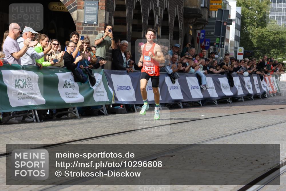 13.09.2026 - 21. swb-Marathon Bremen Strokosch-Dieckow http://msf.ph/oto/10296808 13.09.2026 12:09:01 Ziel 1878, 133 meine-sportfotos.de