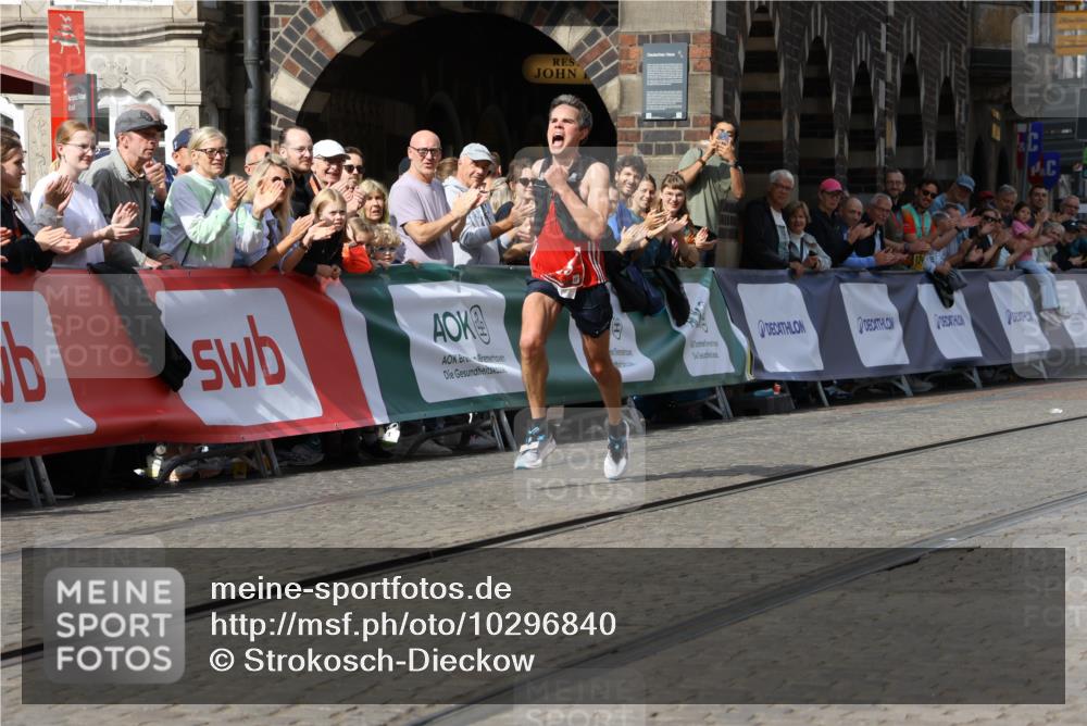 13.09.2026 - 21. swb-Marathon Bremen Strokosch-Dieckow http://msf.ph/oto/10296840 13.09.2026 12:09:41 Ziel 133 meine-sportfotos.de
