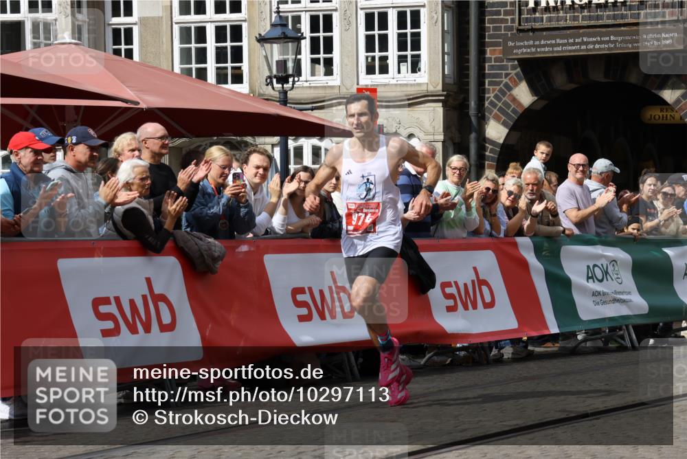 13.09.2026 - 21. swb-Marathon Bremen Strokosch-Dieckow http://msf.ph/oto/10297113 13.09.2026 12:20:46 Ziel 974, 626 meine-sportfotos.de