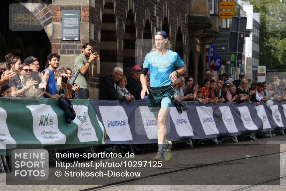 13.09.2026 - 21. swb-Marathon Bremen Strokosch-Dieckow http://msf.ph/oto/10297125 13.09.2026 12:21:07 Ziel 1231 meine-sportfotos.de