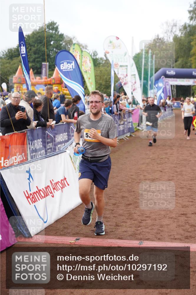 13.09.2026 - Airport Race Dennis Weichert http://msf.ph/oto/10297192 13.09.2026 10:34:36 Ziel 4197, 5239, 5332, 5333, 5336, 5337, 5358 meine-sportfotos.de