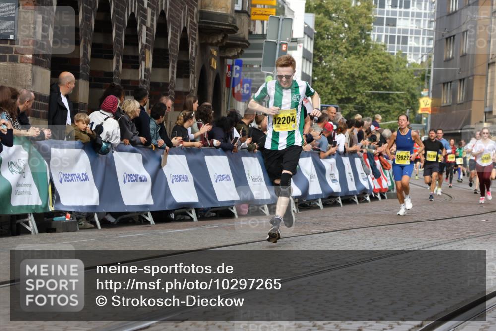 13.09.2026 - 21. swb-Marathon Bremen Strokosch-Dieckow http://msf.ph/oto/10297265 13.09.2026 10:49:02 Ziel 10231, 10269, 10489, 10538, 10770, 10815, 10917, 10993, 11196, 11372, 11611, 11885, 13512, 10294, 10392, 10514, 10655, 11316, 11567, 11891, 11896, 11984, 12132, 12149, 12450, 12529, 13577 meine-sportfotos.de
