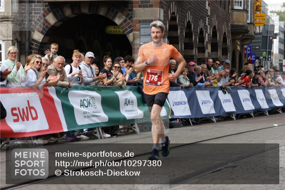 13.09.2026 - 21. swb-Marathon Bremen Strokosch-Dieckow http://msf.ph/oto/10297380 13.09.2026 12:23:01 Ziel 176 meine-sportfotos.de