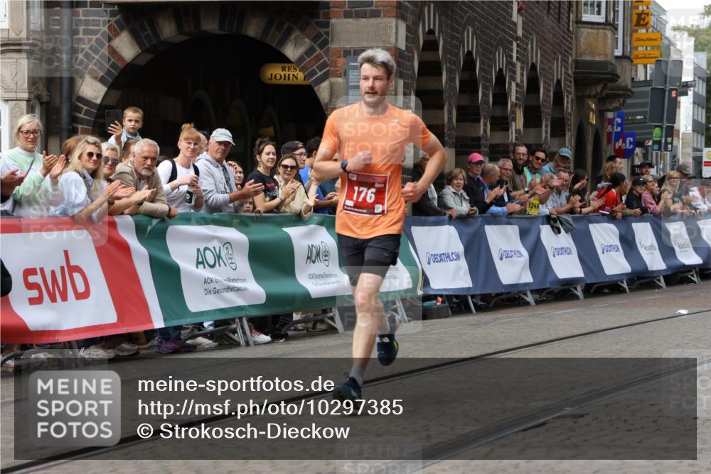 13.09.2026 - 21. swb-Marathon Bremen Strokosch-Dieckow http://msf.ph/oto/10297385 13.09.2026 12:23:01 Ziel 176 meine-sportfotos.de