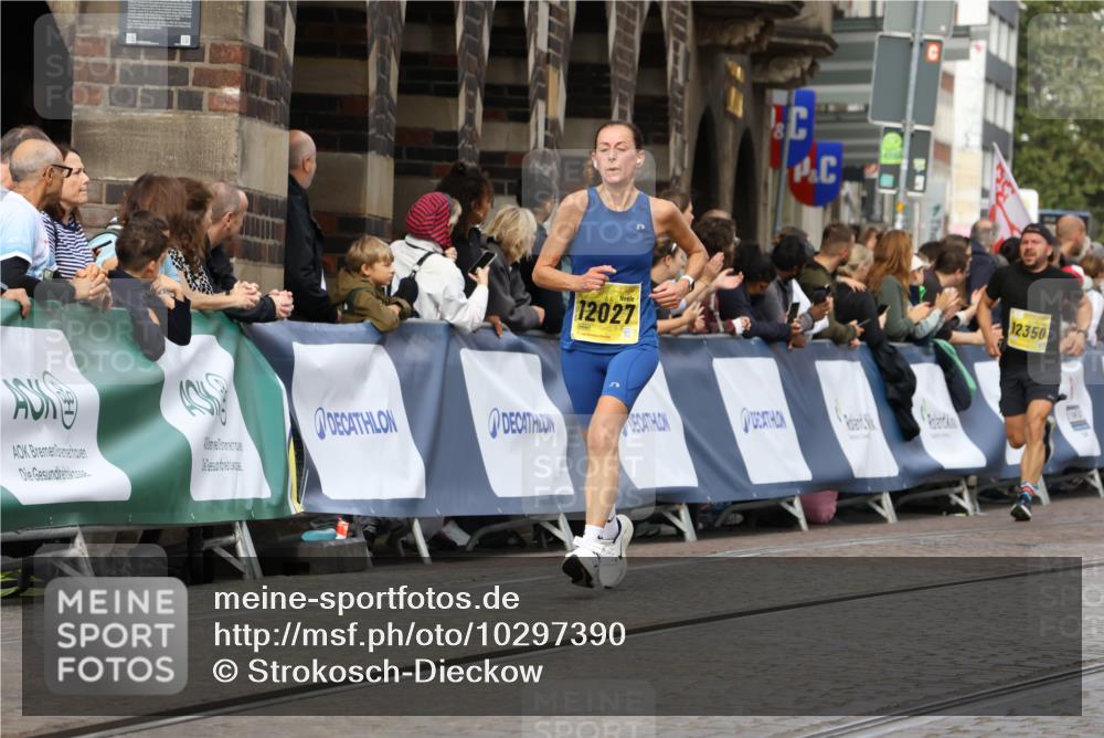 13.09.2026 - 21. swb-Marathon Bremen Strokosch-Dieckow http://msf.ph/oto/10297390 13.09.2026 10:49:06 Ziel 10815, 10917, 11372, 11611, 11885, 12204, 13512, 10294, 10514, 10655, 11316, 11567, 11621, 11896, 11984, 12132, 12149, 12450, 12529, 13577 meine-sportfotos.de