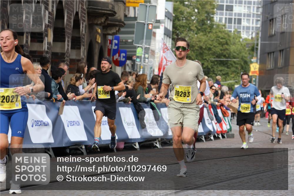 13.09.2026 - 21. swb-Marathon Bremen Strokosch-Dieckow http://msf.ph/oto/10297469 13.09.2026 10:49:08 Ziel 10815, 10917, 11372, 11885, 12204, 13512, 13555, 10294, 10514, 10655, 11316, 11567, 11621, 11896, 11984, 12149, 12376, 13577 meine-sportfotos.de