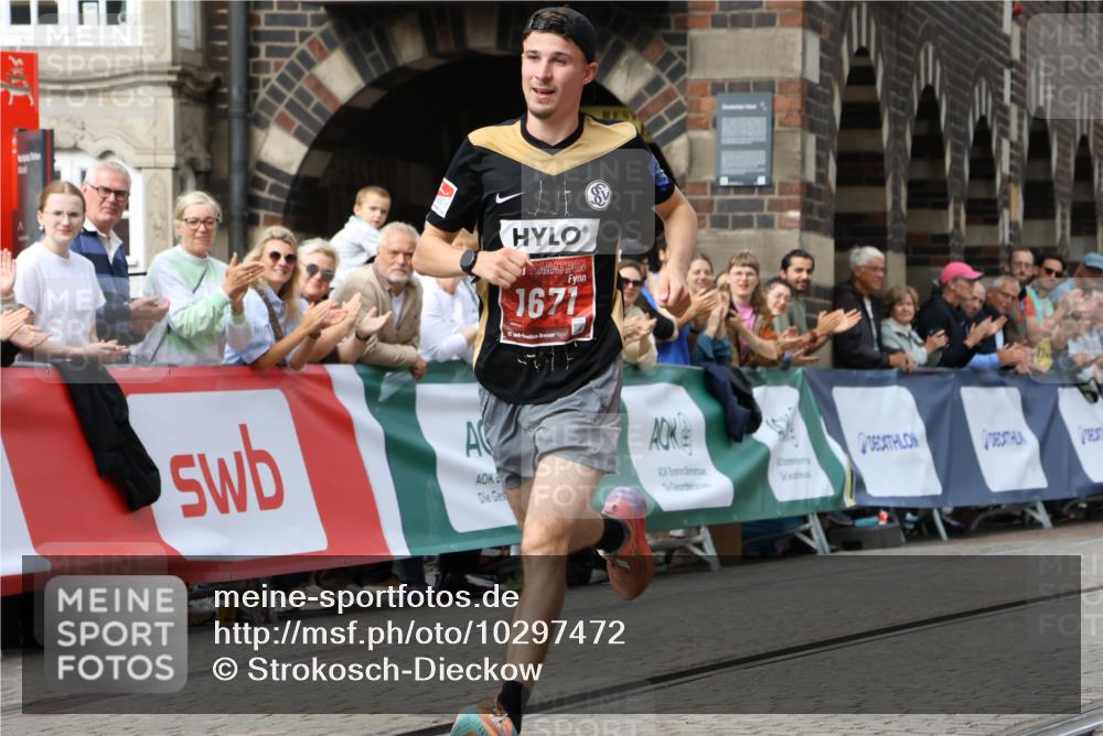 13.09.2026 - 21. swb-Marathon Bremen Strokosch-Dieckow http://msf.ph/oto/10297472 13.09.2026 12:26:19 Ziel 1671 meine-sportfotos.de
