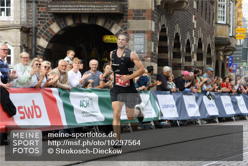 13.09.2026 - 21. swb-Marathon Bremen Strokosch-Dieckow http://msf.ph/oto/10297564 13.09.2026 12:28:45 Ziel 443, 614, 2054, 317, 796, 1046 meine-sportfotos.de