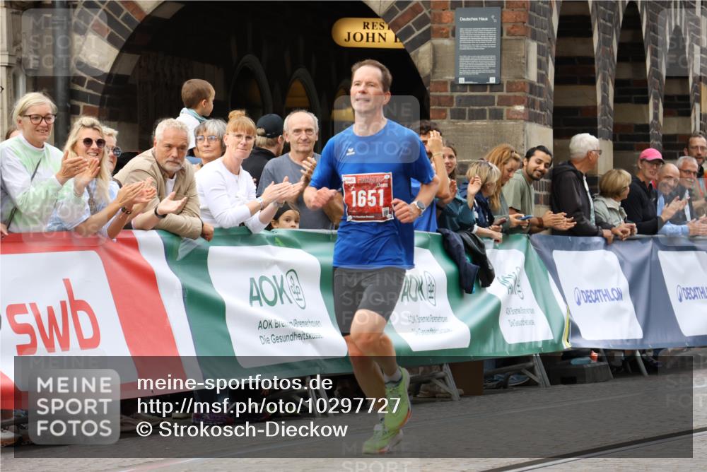 13.09.2026 - 21. swb-Marathon Bremen Strokosch-Dieckow http://msf.ph/oto/10297727 13.09.2026 12:29:44 Ziel 1651 meine-sportfotos.de