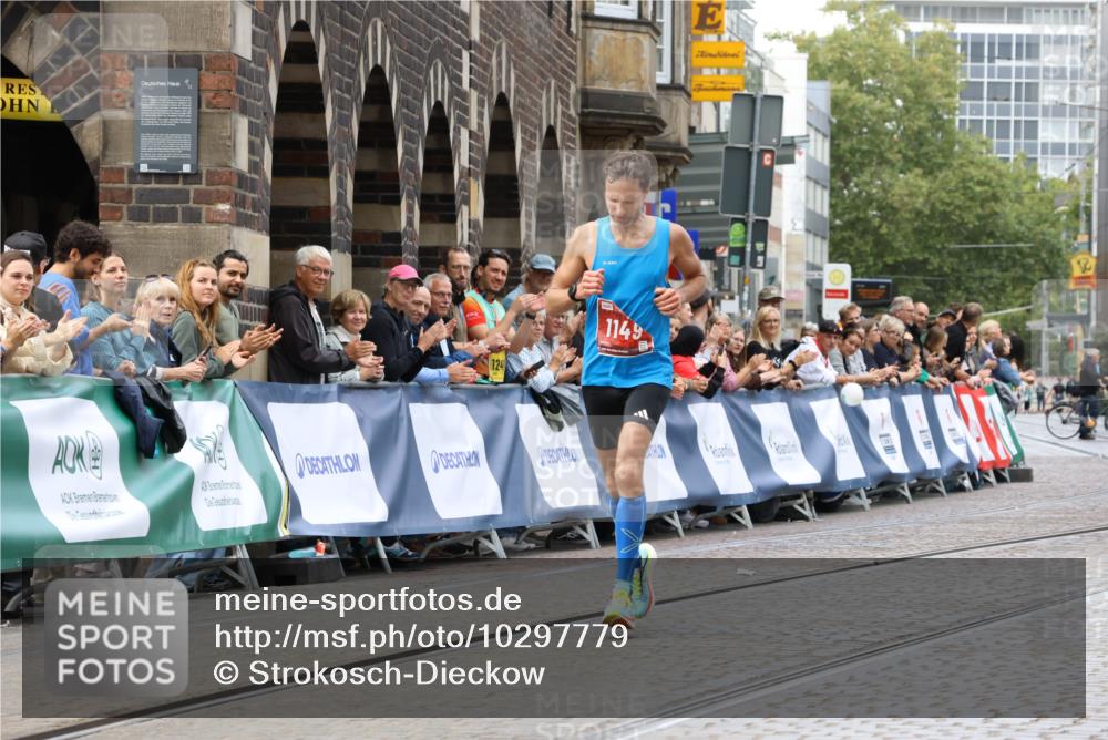 13.09.2026 - 21. swb-Marathon Bremen Strokosch-Dieckow http://msf.ph/oto/10297779 13.09.2026 12:31:35 Ziel 1149 meine-sportfotos.de