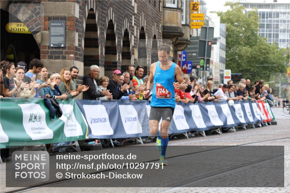13.09.2026 - 21. swb-Marathon Bremen Strokosch-Dieckow http://msf.ph/oto/10297791 13.09.2026 12:31:35 Ziel 1149 meine-sportfotos.de