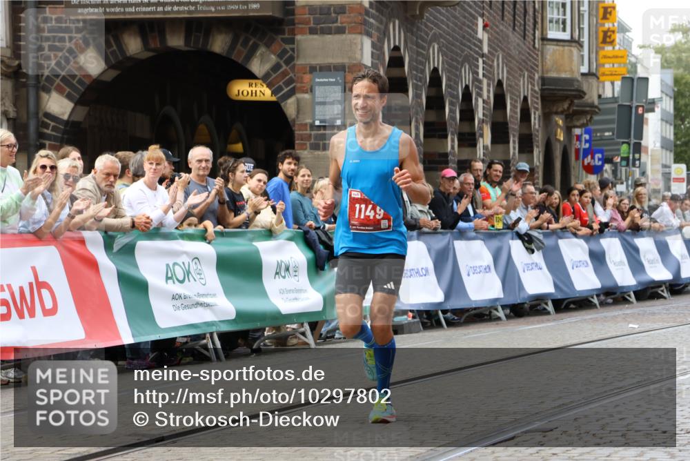 13.09.2026 - 21. swb-Marathon Bremen Strokosch-Dieckow http://msf.ph/oto/10297802 13.09.2026 12:31:36 Ziel 1149 meine-sportfotos.de