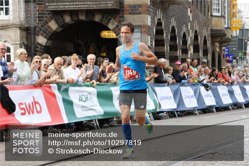 13.09.2026 - 21. swb-Marathon Bremen Strokosch-Dieckow http://msf.ph/oto/10297819 13.09.2026 12:31:36 Ziel 1149 meine-sportfotos.de