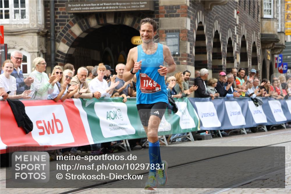 13.09.2026 - 21. swb-Marathon Bremen Strokosch-Dieckow http://msf.ph/oto/10297831 13.09.2026 12:31:37 Ziel 1149 meine-sportfotos.de