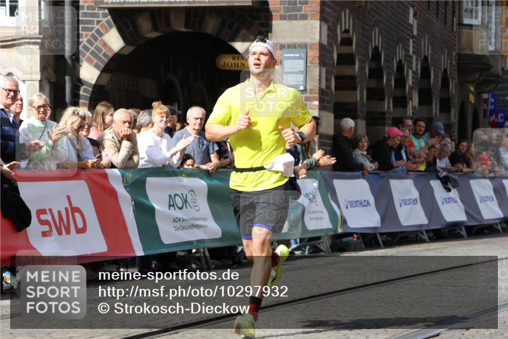13.09.2026 - 21. swb-Marathon Bremen Strokosch-Dieckow http://msf.ph/oto/10297932 13.09.2026 12:33:17 Ziel 822 meine-sportfotos.de