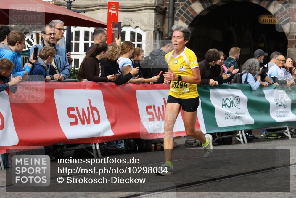 13.09.2026 - 21. swb-Marathon Bremen Strokosch-Dieckow http://msf.ph/oto/10298034 13.09.2026 10:49:26 Ziel 10253, 10293, 10294, 10392, 10514, 10566, 10655, 11316, 11567, 11891, 11896, 11984, 12027, 12132, 12149, 12350, 12450, 12529, 13555, 13577, 10835, 10910, 11092, 11635, 11717 meine-sportfotos.de